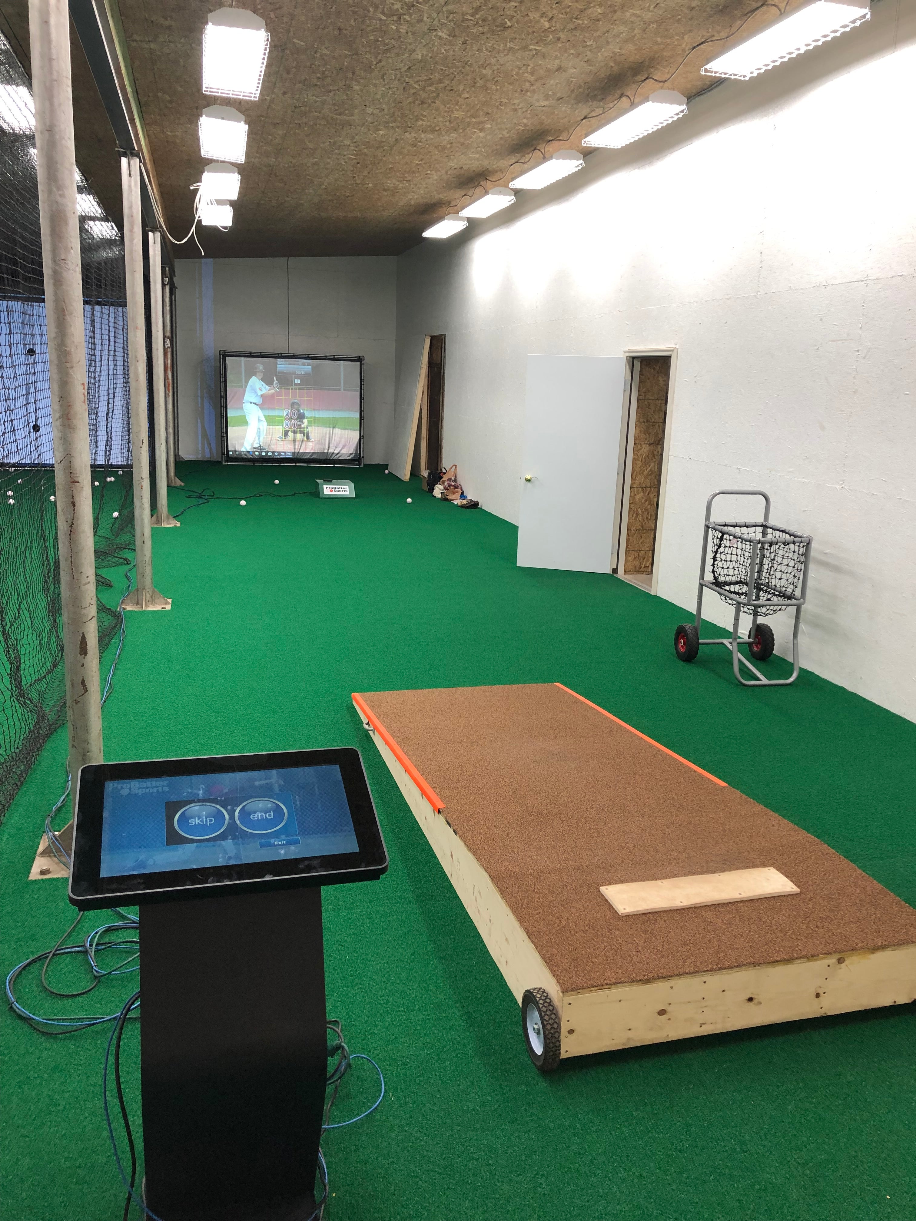 BASEBALL PITCHING SIMULATOR- STRIKE OUT PRO