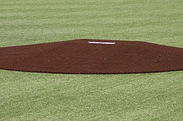 TPM- ADULT PITCHING MOUND